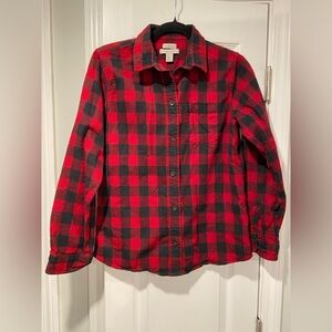 L.L. Bean Women Red Black Buffalo Plaid Flannel Relaxed Fit Button Shirt Size XS